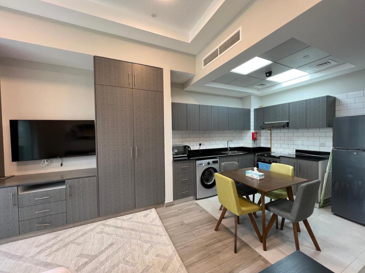 Penrose Place Dubai Jvc Eksteriør billede